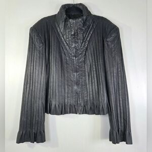 VINTAGE JEANETTE ANDRAL SOFT LEATHER PLEATED JACKET.